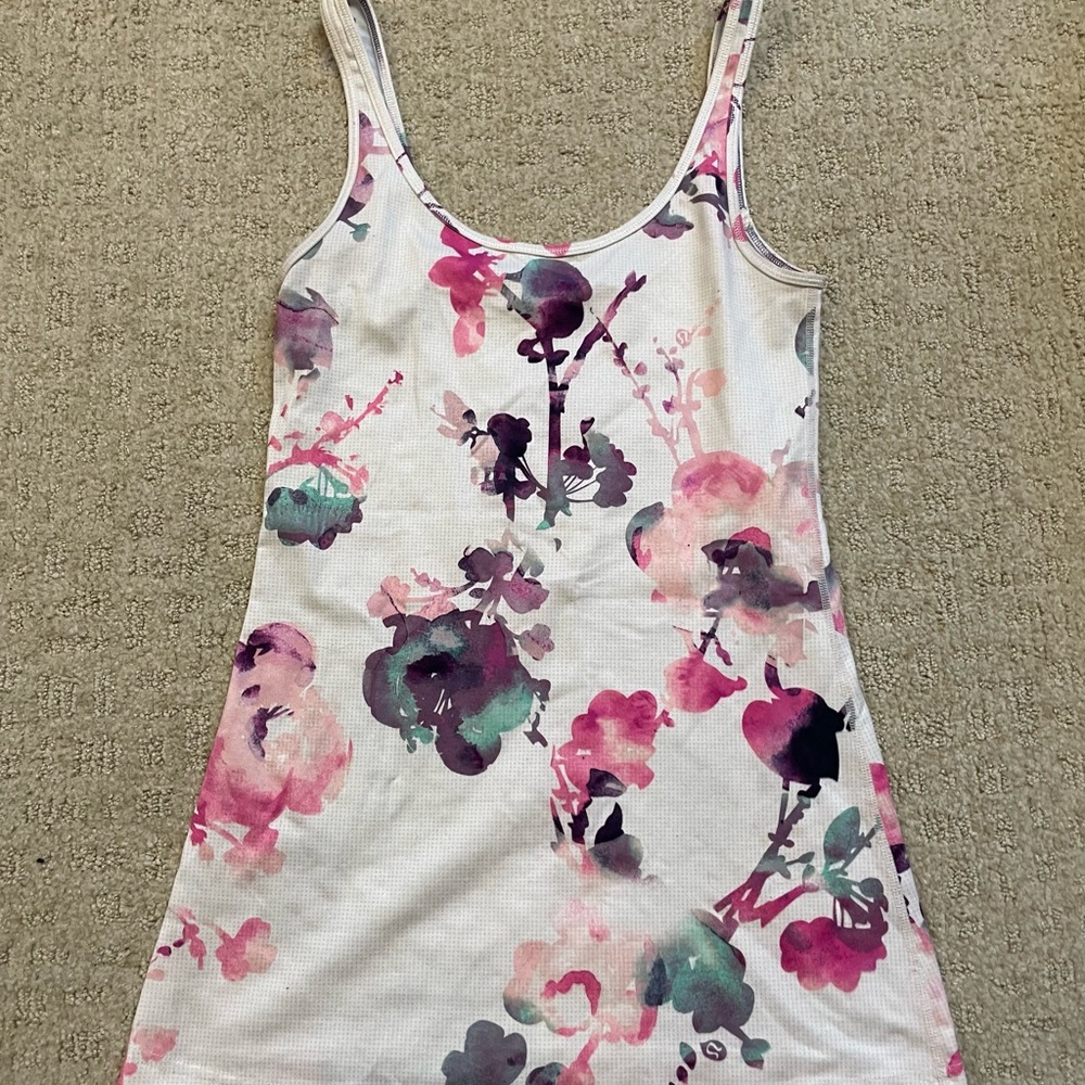 Lululemon Athletica Floral Tank Top Small / Medium
